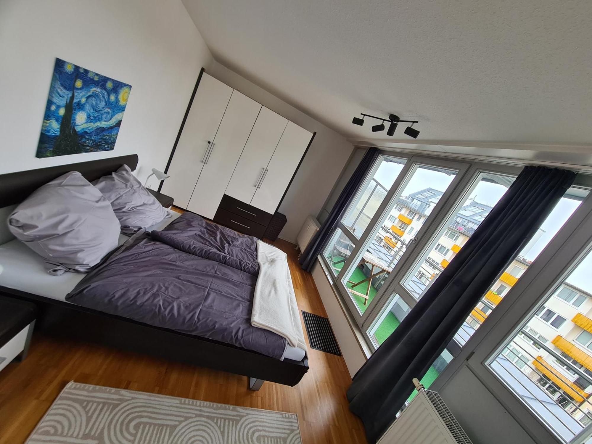 Ridler Theresienwiese, Parking & Rooftop Terraces 2 Room Monaco di Baviera Esterno foto