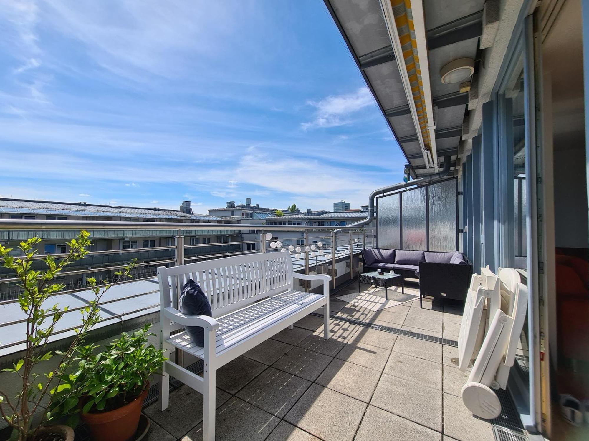 Ridler Theresienwiese, Parking & Rooftop Terraces 2 Room Monaco di Baviera Esterno foto